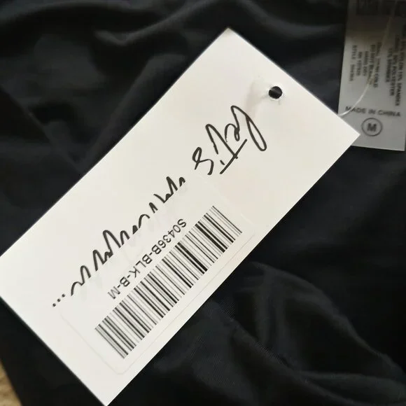 NEW 12th Tribe Sombra Black V Cut Bikini Bottoms size M - Picture 6 of 7